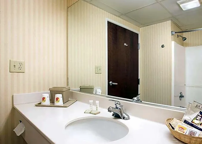 Hotel Super 8 By Wyndham
