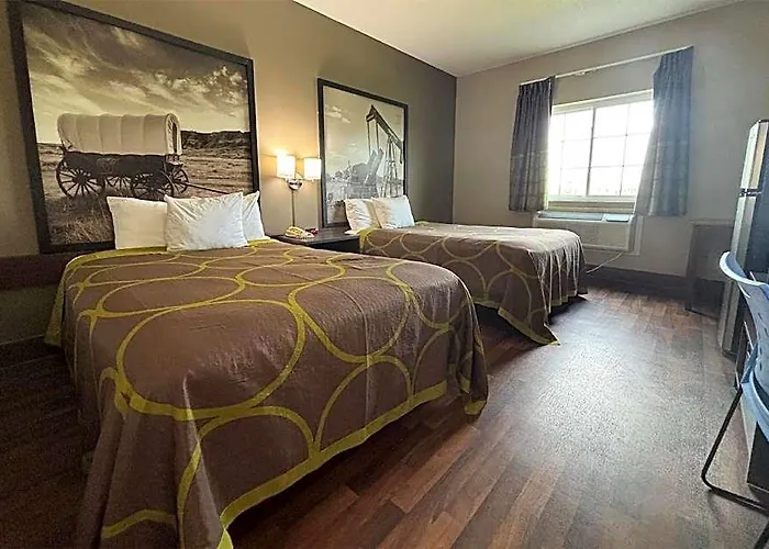 Super 8 By Wyndham Hotel 2*